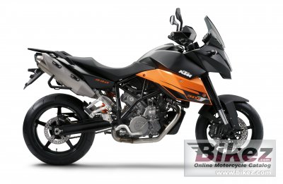 2010 KTM 990 Supermoto T photo